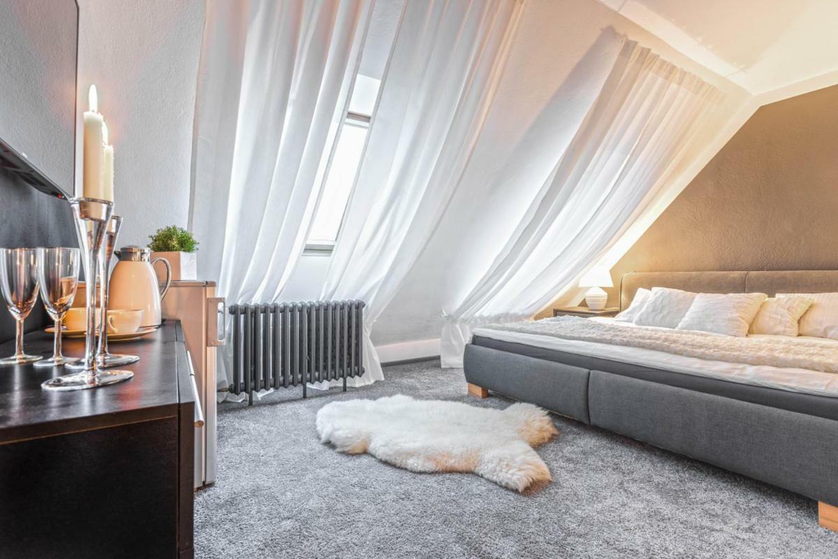 Apartment Charlie ปราก ภายนอก รูปภาพ